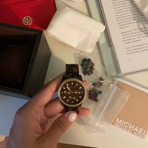 Michael Kors Tort watch